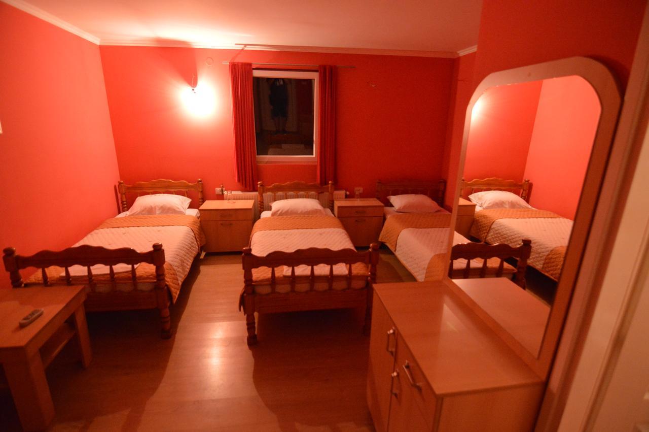Hotel 24 Jul Pljevlja Exteriör bild
